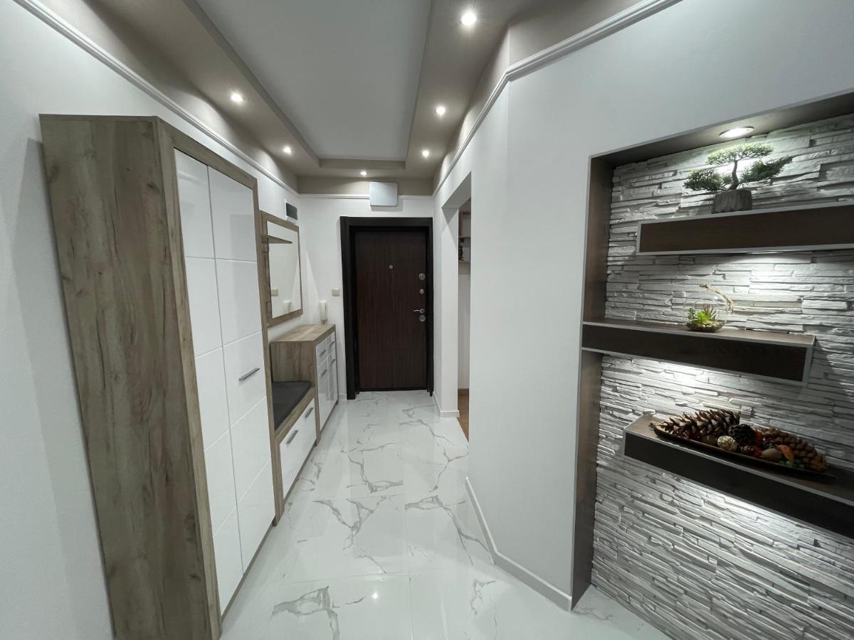 Apartament Deluxe Karina-Free Parking Burgas Exterior foto