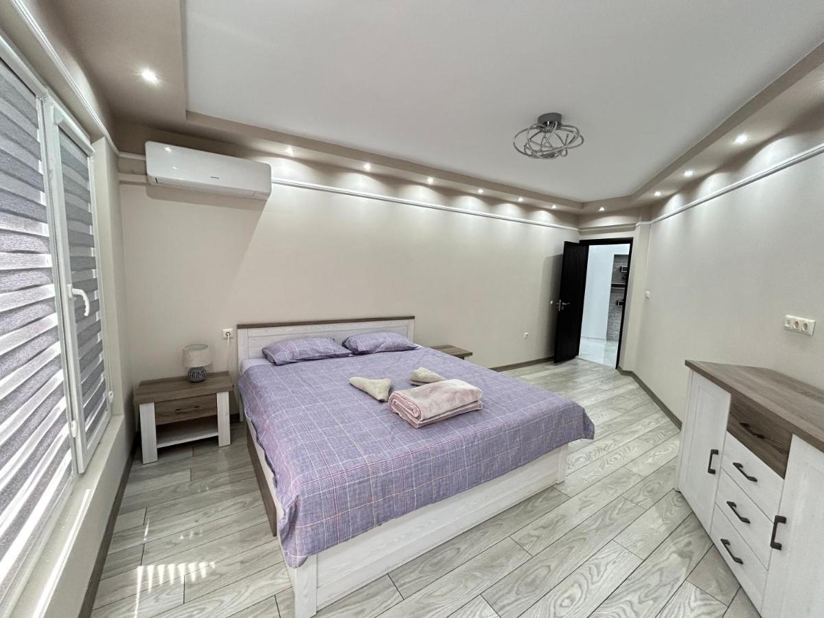 Apartament Deluxe Karina-Free Parking Burgas Exterior foto
