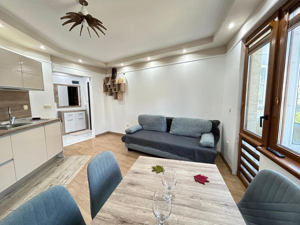 Apartament Deluxe Karina-Free Parking Burgas Exterior foto